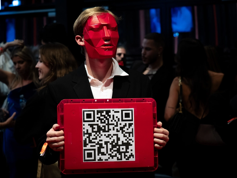 Smile Swiss Influence Award RedMasks