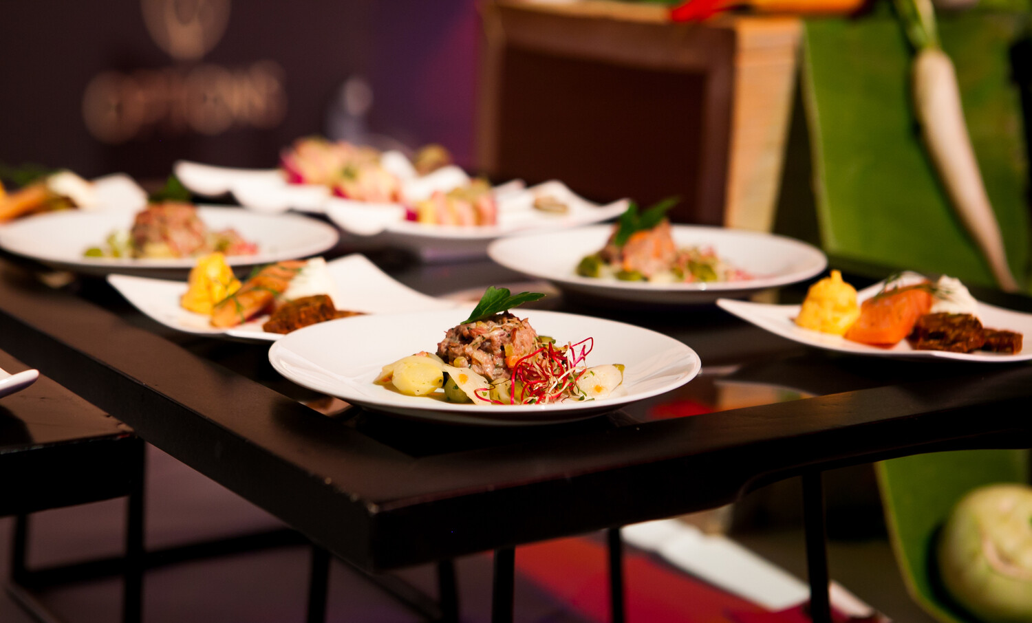Our culinary team at Eventpark Kulinarik can bring our catering service to your event.